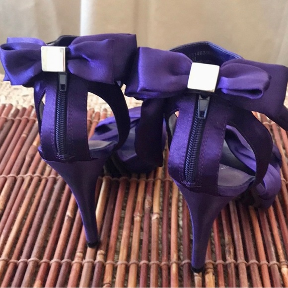 Michael Shannon Purple Satin Heels 6M - Picture 7 of 8